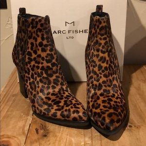 New in box Marc Fisher Booties fits womens size 9